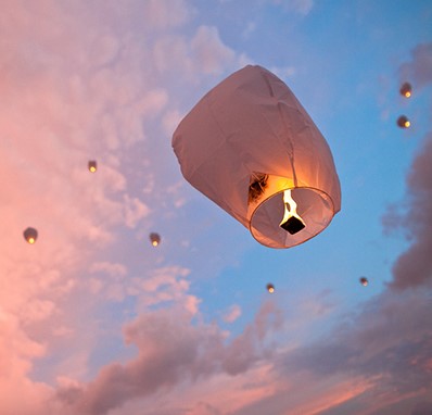 Une soirée de mariage lumineuse