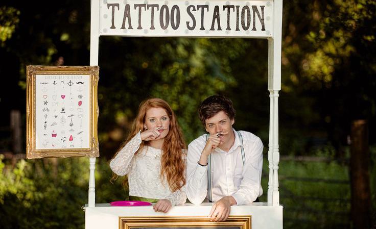 Tatouages ​​éphémères pour votre mariage, la tendance qui amusera petits et grands !